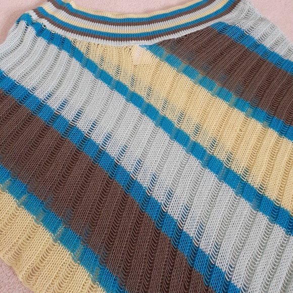 Knit Poncho - Picture 2 of 2